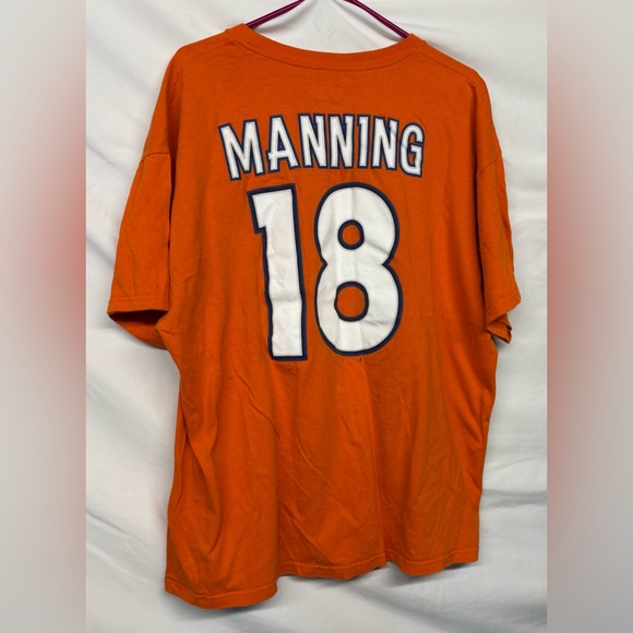 Men’s 2XL NFL Denver Broncos t-shirt (see all pics. b4 purchase) - Picture 2 of 5
